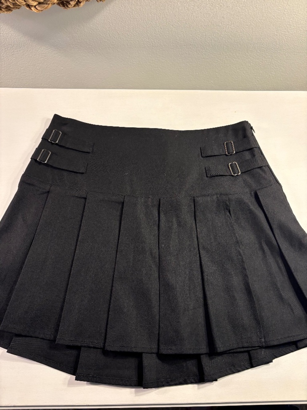 NWOT Princess Polly black akirt